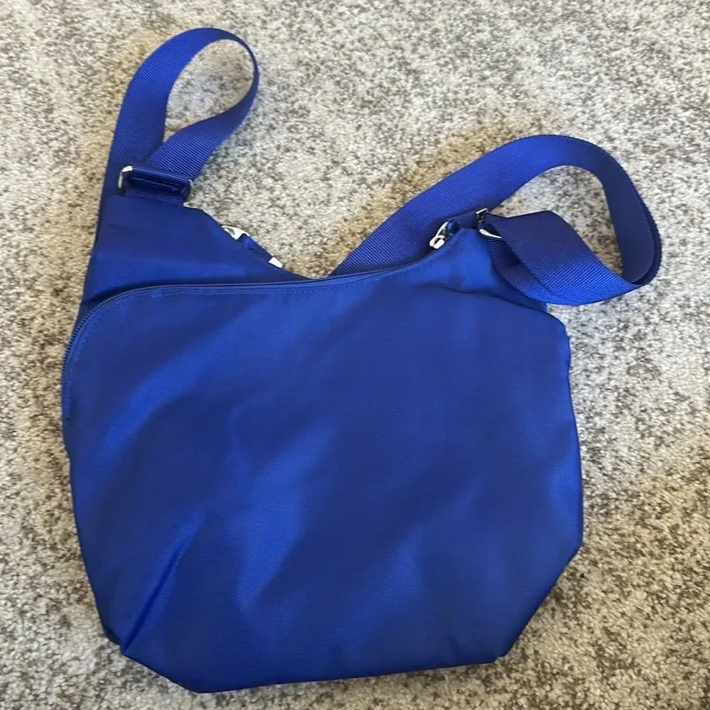 Baggallini Savvy Top Zip Crossbody Bag